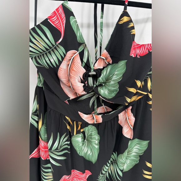 Women's Tropical Halter Tie Cut Out Mini Dress - Picture 2 of 13